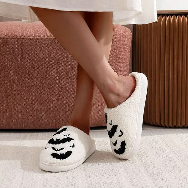 Spooky Bat Pattern Plush House Slippers