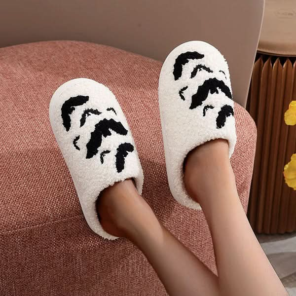 Spooky Bat Pattern Plush House Slippers