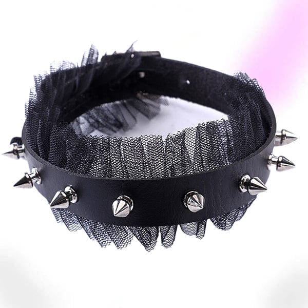 Keep It Dark Laced Collar