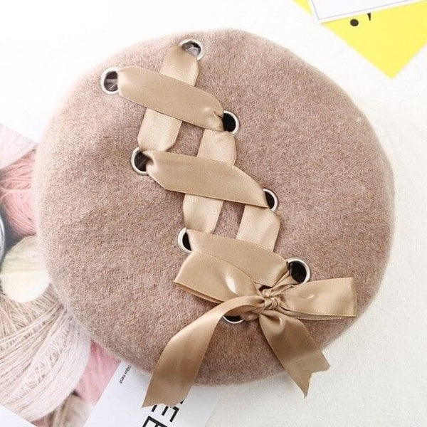 Cute Lace-up Wool Beret