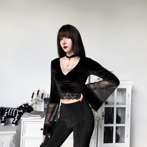 Vespera Long Sleeve Crop Top