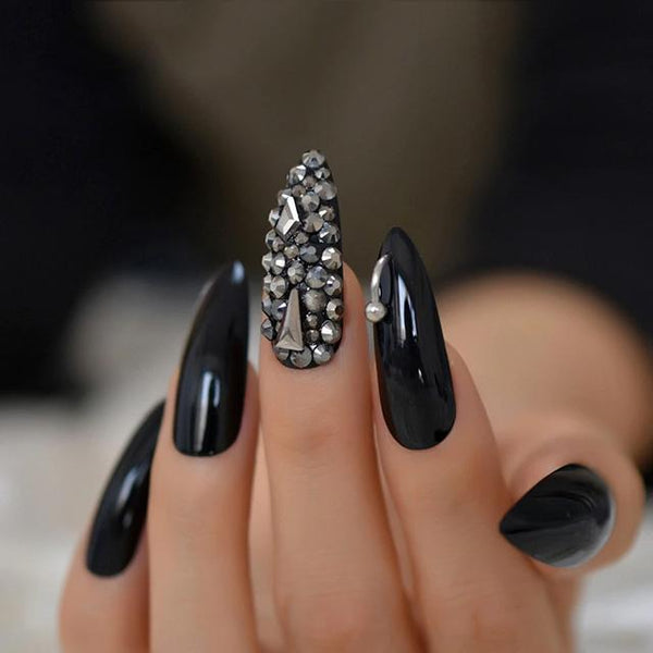 Aesthetic Stygian Nails