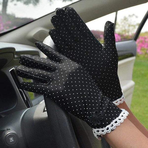 Get Spotted Gloves