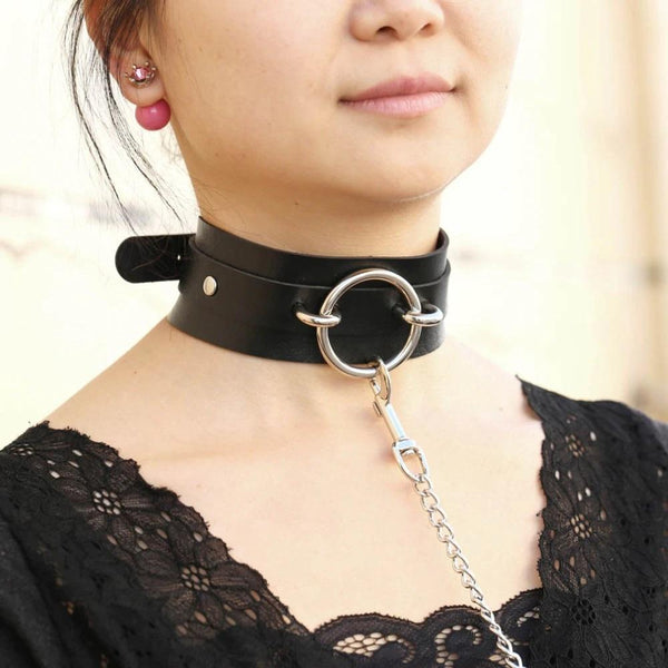 Obedient Harajuku Bondage Choker