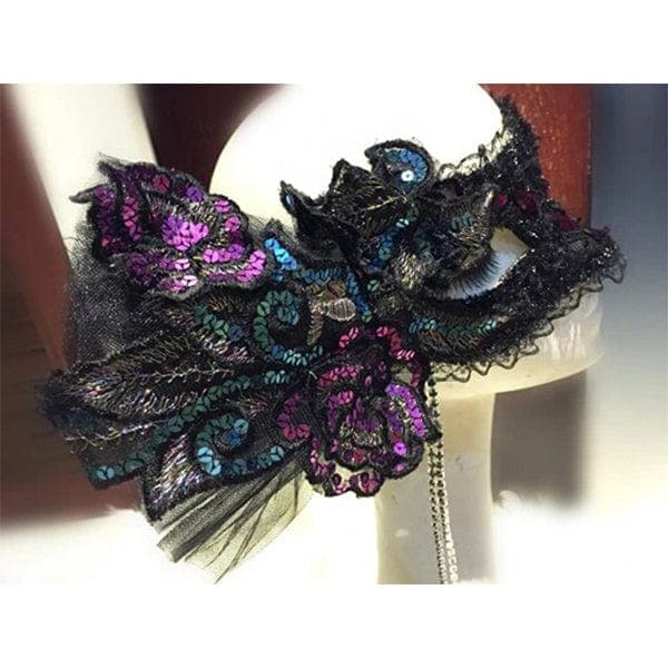 Beatrice Lace Venetian Mask