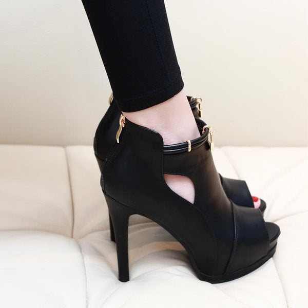 Lock 'N Key Heels