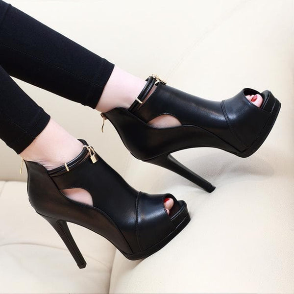 Lock 'N Key Heels