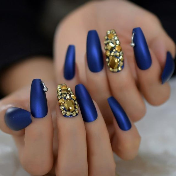 Aesthetic Stygian Nails