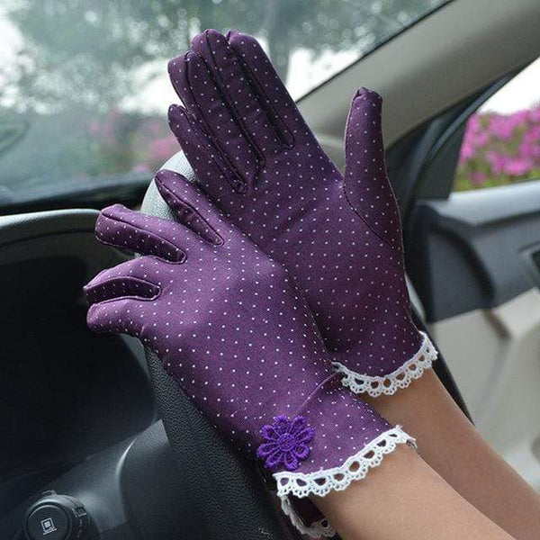 Get Spotted Gloves