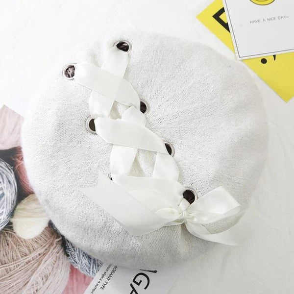 Cute Lace-up Wool Beret