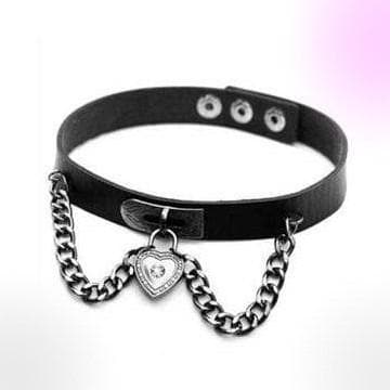 Chained Lock Heart Choker