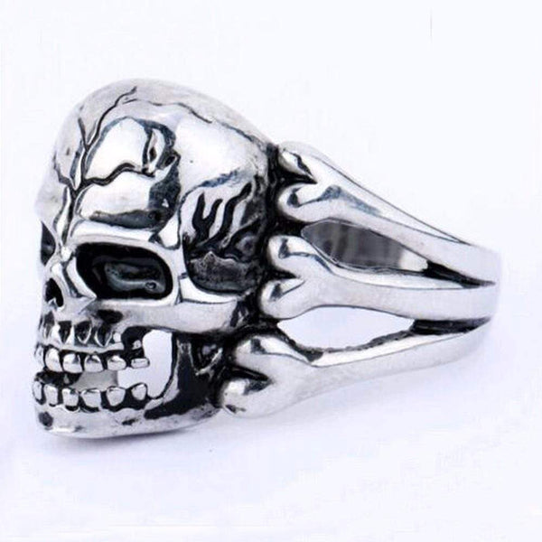 Gothic Skull Ring