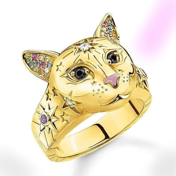 Luxurious Cat Ring