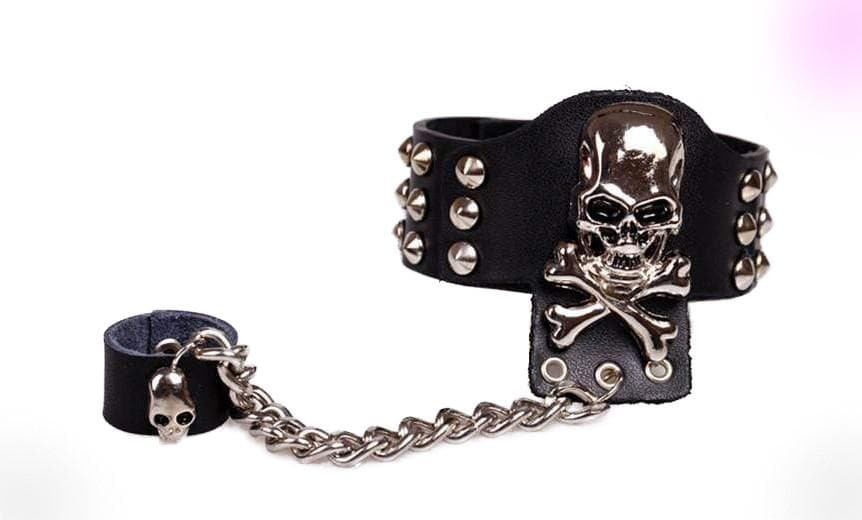 Skull Lovers  Skull clothes & Skull Jewelry - Gothic Babe Co