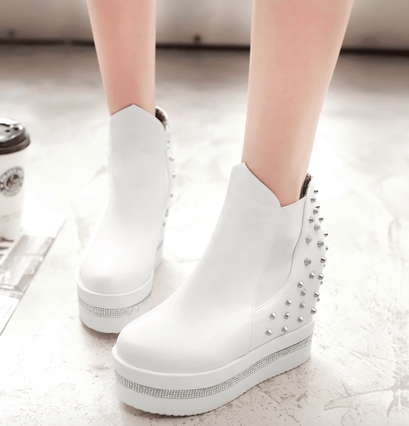 Dark Davenport Boots