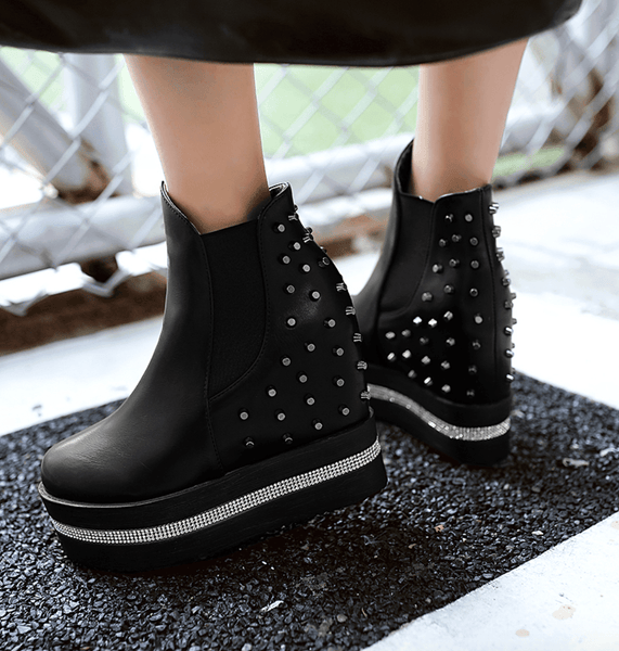 Dark Davenport Boots