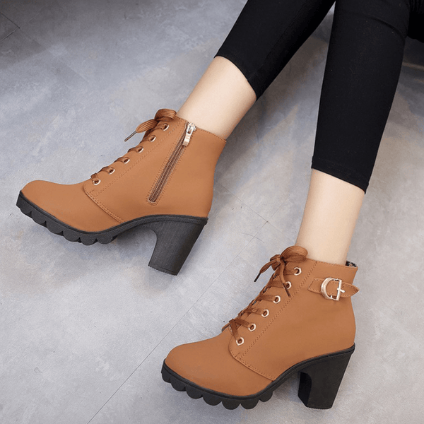 The Sleek Rocker Chic Boots (womens)