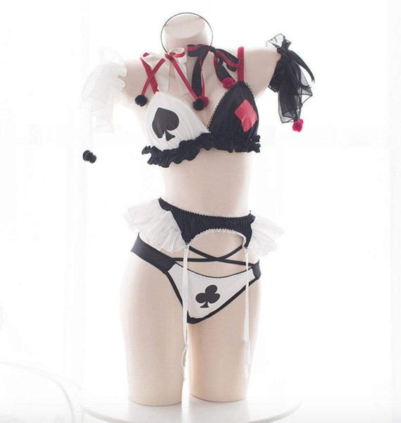 This Queen iz Heartless Lingerie