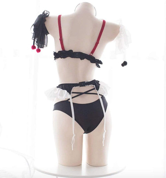 This Queen iz Heartless Lingerie