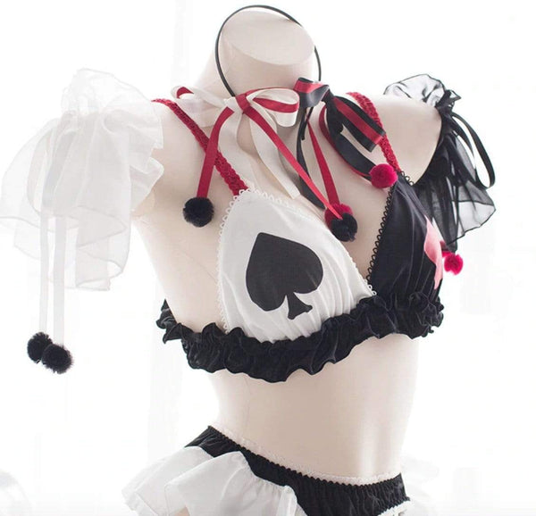 This Queen iz Heartless Lingerie