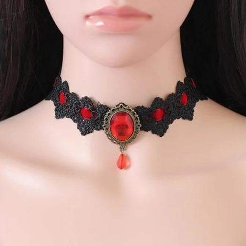 Sweet Queen Gothic Choker