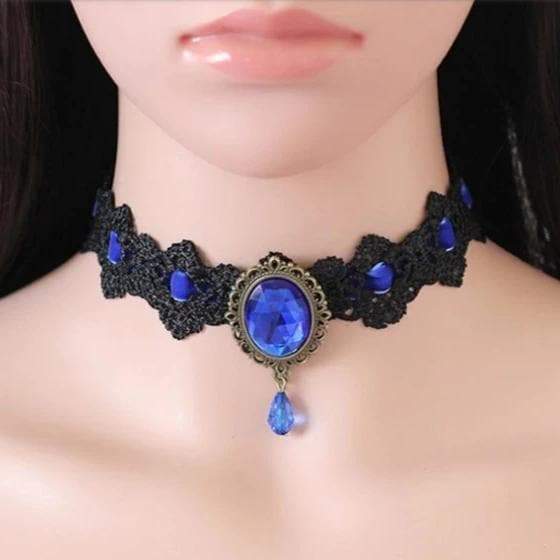 Sweet Queen Gothic Choker