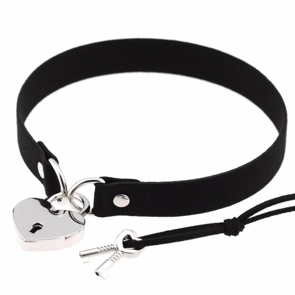 Heart Lock Choker