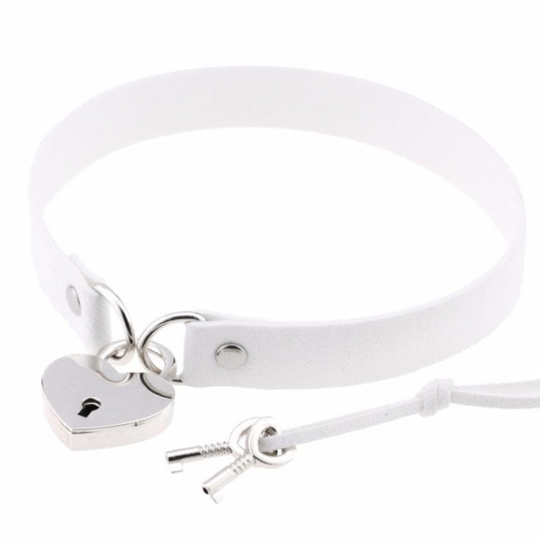 Heart Lock Choker