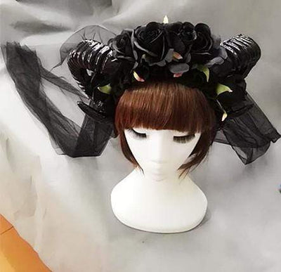 Gothic Horns headdress with optional black veil (black)