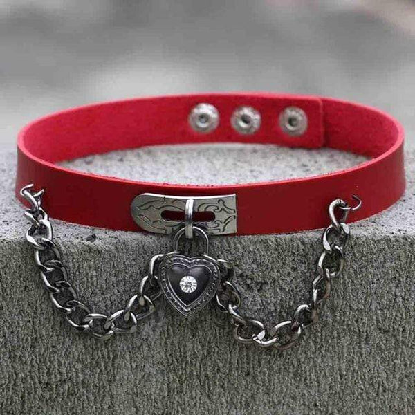 Chained Lock Heart Choker